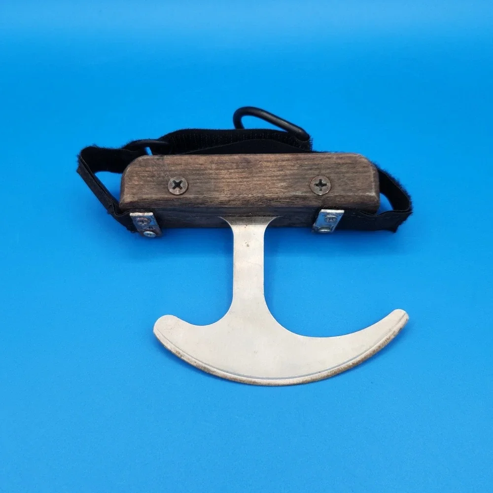 Vintage Rocker T knife with Velcro Strap added‎ to it